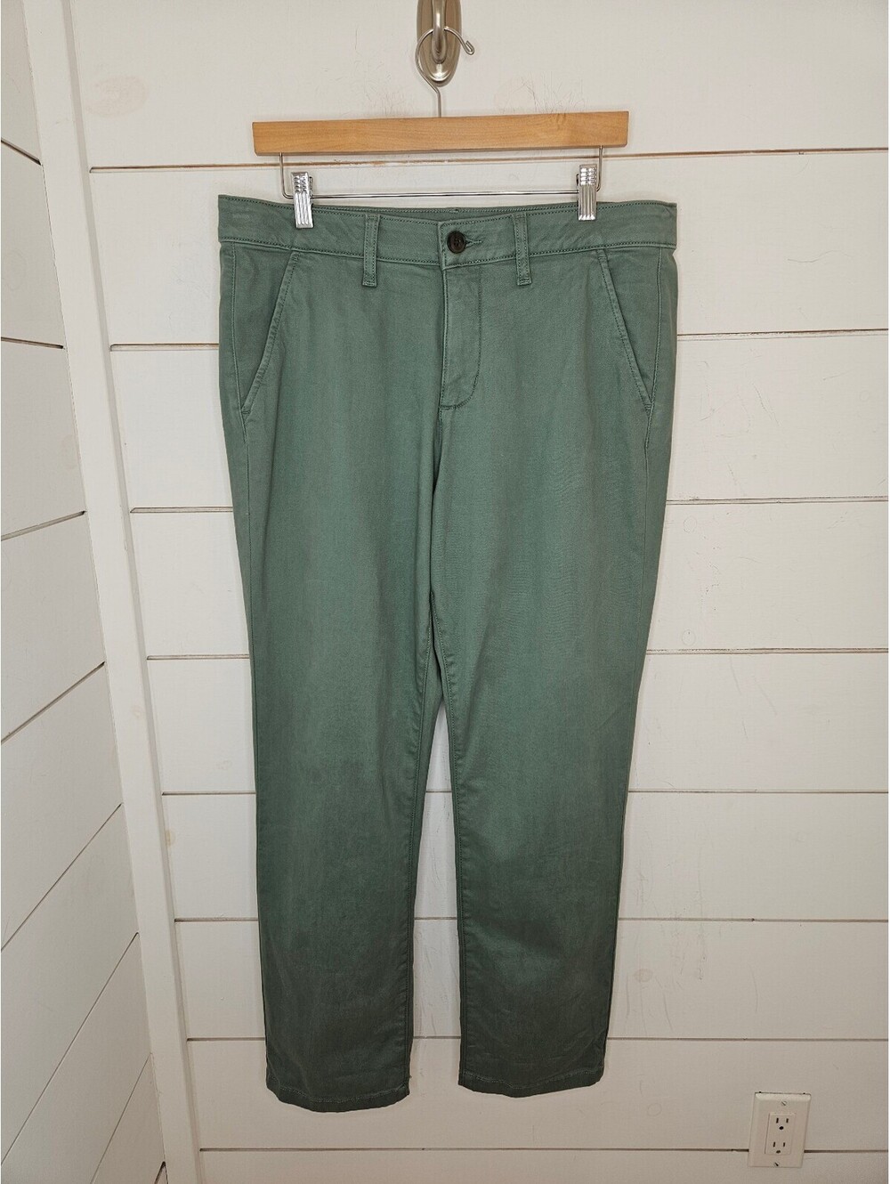 St John's Bay size 12 green girlfriend straight leg pants